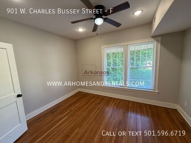 Building Photo - 901 W Charles Bussey Ave