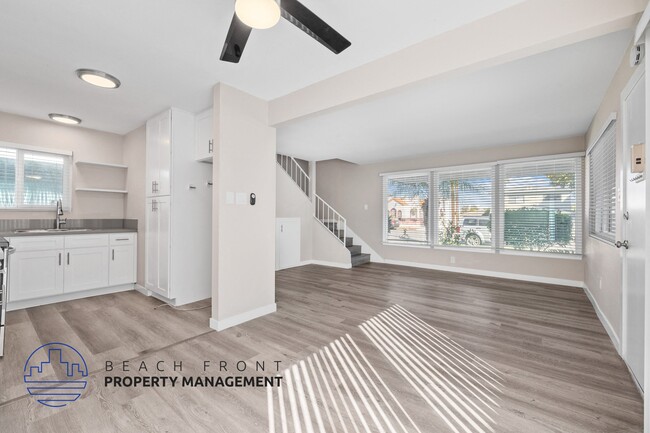 Building Photo - 515-517 N. Juanita Ave.