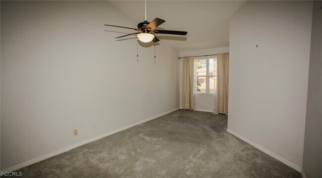 Building Photo - 732 Woodshire Ln