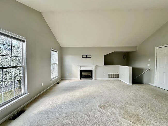 Building Photo - 13153 Canopy Dr
