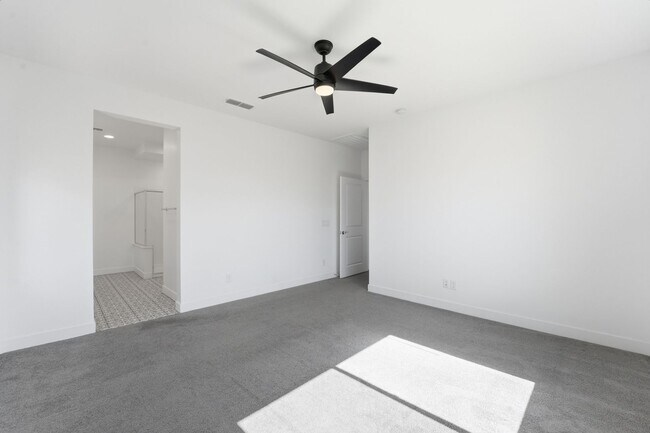 Building Photo - Turnkey 2BR + Flex Space in Ovation at Meridian | Resort-Style 55+ Living