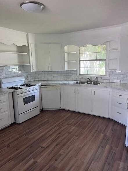 Building Photo - 6956 Park Pl Dr