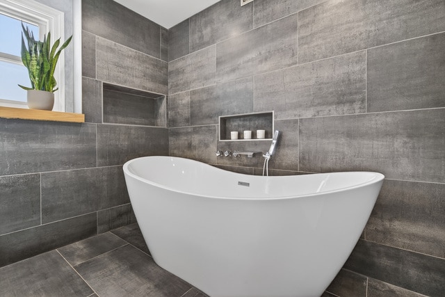 Building Photo - 113 S Wedgewood Dr