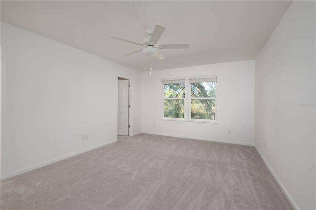 Building Photo - 704 NW 126th Terrace