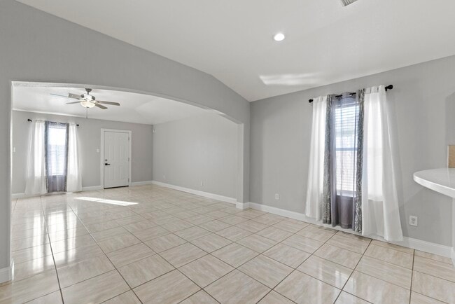 Building Photo - 14138 Concord Meadow Ln