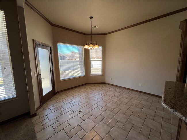 Building Photo - 16505 Moorgate Ln