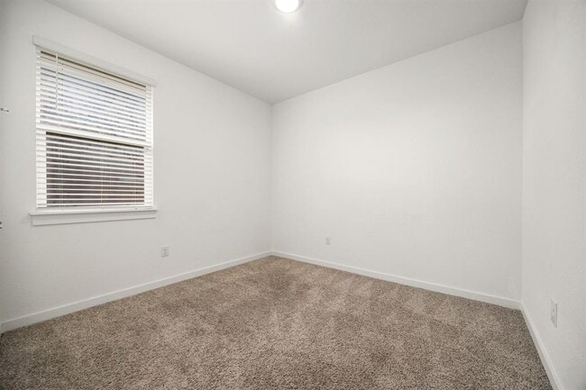 Building Photo - 904 Balsora Cv