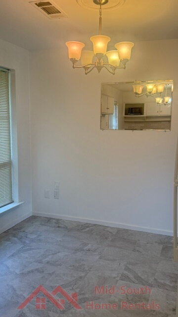 Building Photo - 1076 Dora Cove