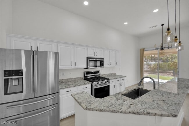 Building Photo - 3027 Panorama Ridge Dr