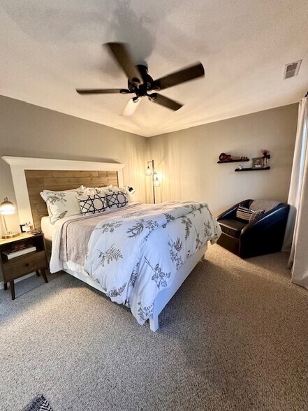 Building Photo - 150 Worcester St