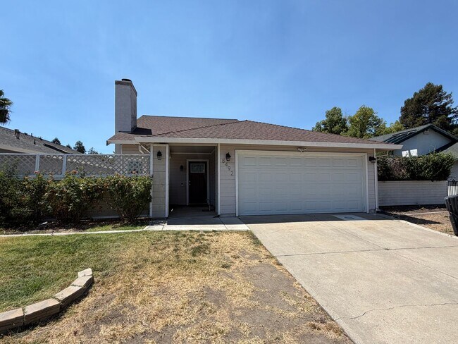 Building Photo - 8492 Hermitage Way