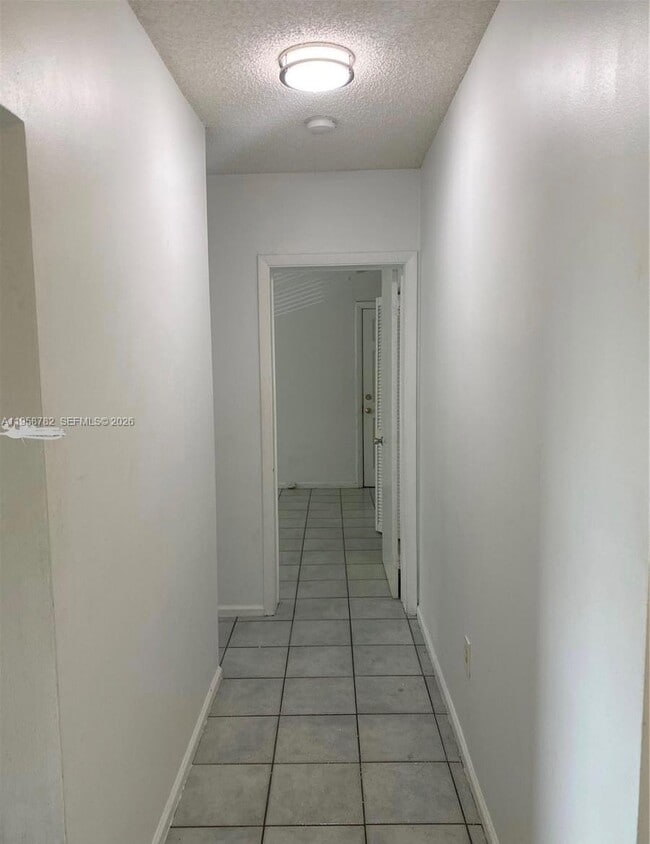 Building Photo - 7945 East Dr