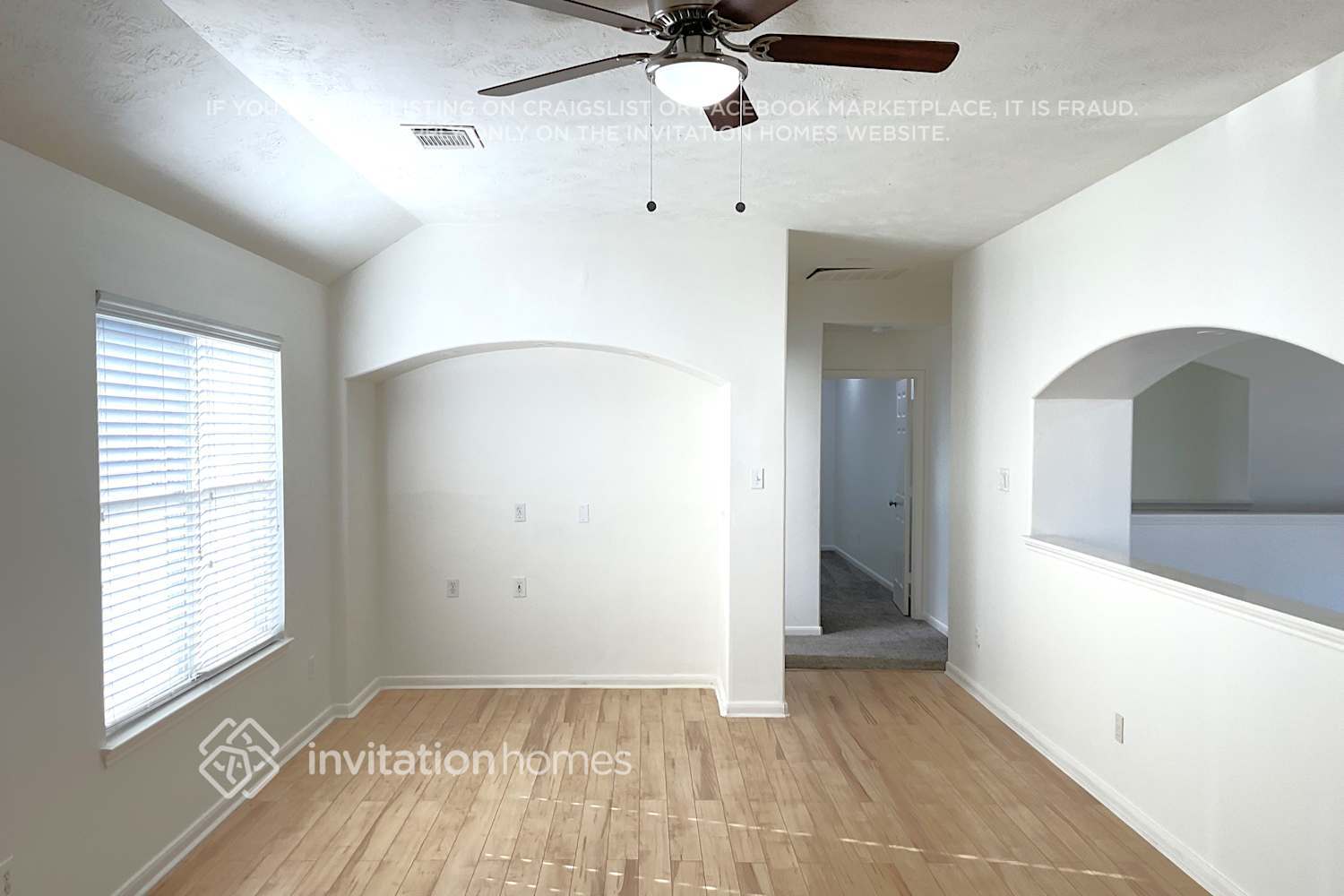 Building Photo - 1918 Rustic Oak Ln