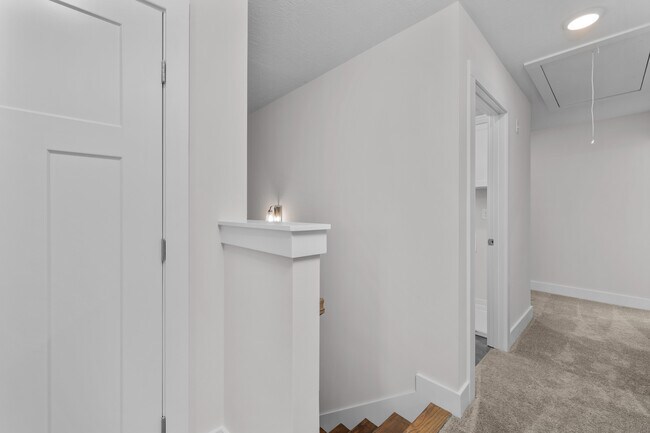 Building Photo - 5421 Texel Ln