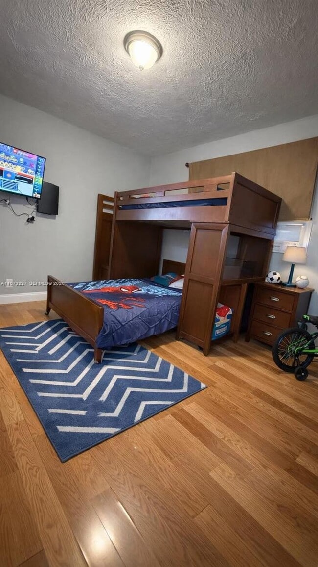 Building Photo - 6305 Hayes St