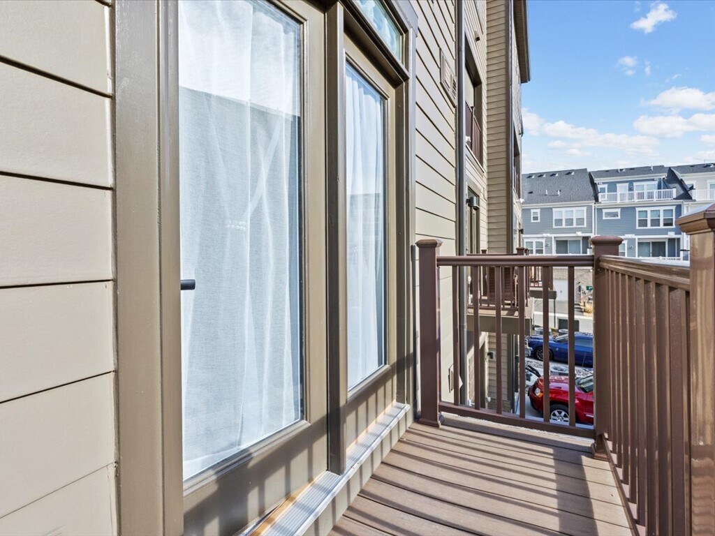 Building Photo - 17437 Southern Shores Dr