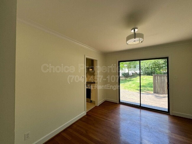Building Photo - 253 Scofield Rd