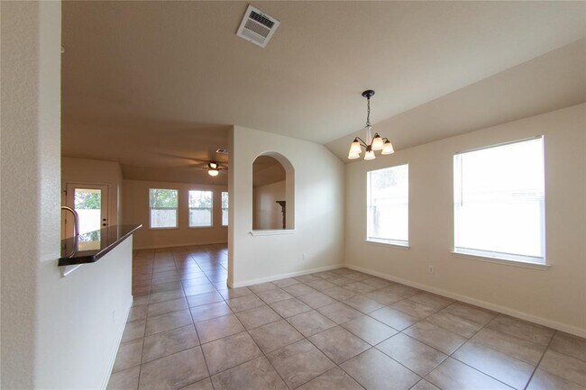 Building Photo - 30018 Bumble Bee Dr