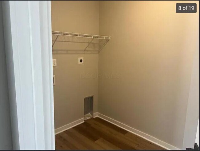 Building Photo - 566 Rochdale Run