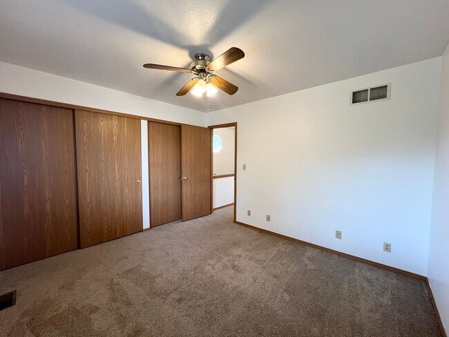 Building Photo - Wood Court Apartments