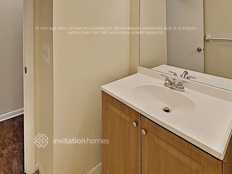 Building Photo - 510 Julie Ln