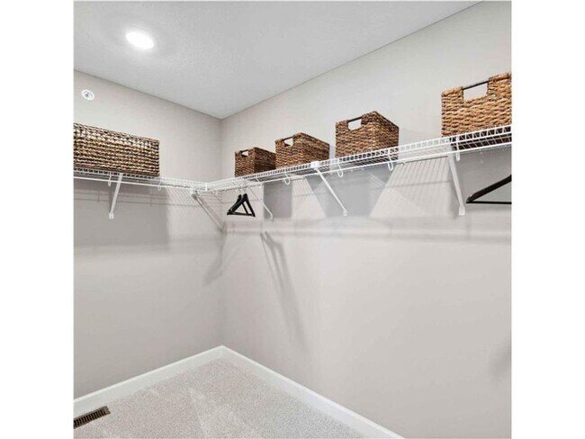 Building Photo - Rare 3 bed new construction home in Wayzata schools for lease!!!