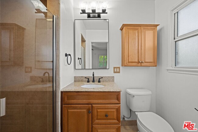 Building Photo - 354 S Camden Dr