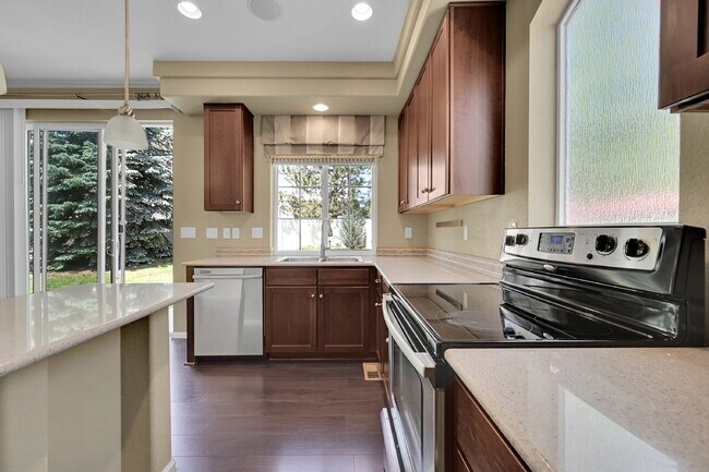 Building Photo - $2,495.00 - 3 Bed, 2.5 Bath Single Family ...