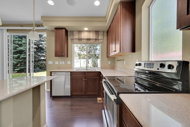 Building Photo - $2,595.00 - 3 Bed, 2.5 Bath Single Family ...