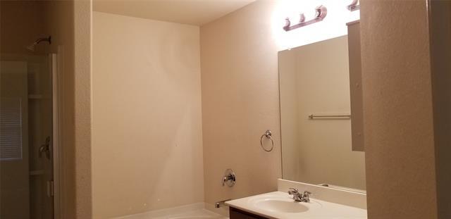 Building Photo - 12732 Northern Pine Dr