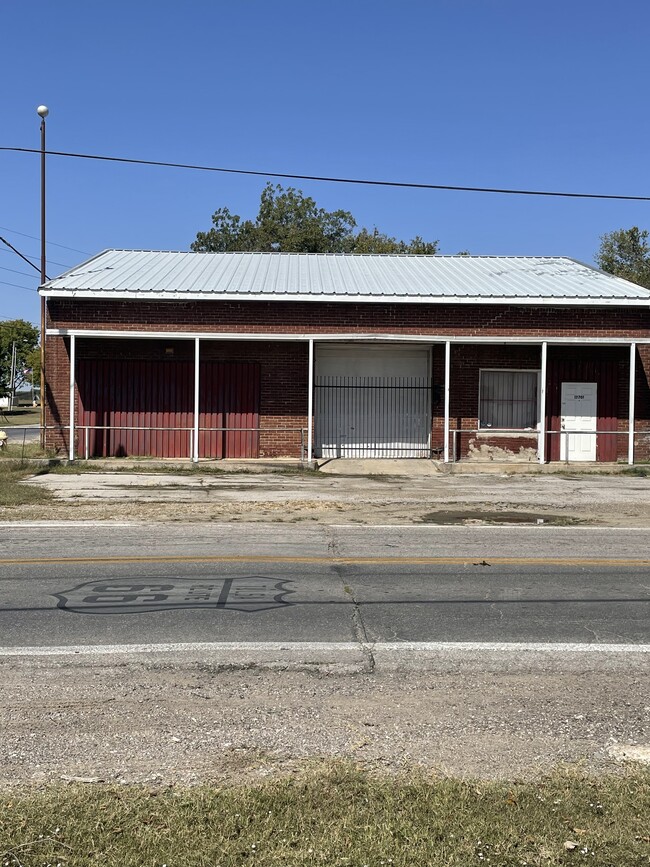 Primary Photo - 17701 E 11th St