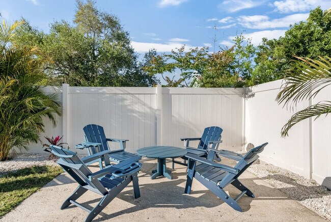 Building Photo - 2543 Sunny Breeze Ave