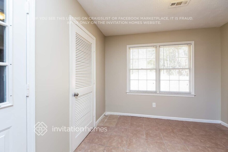 Building Photo - 105 Mountain View Cir