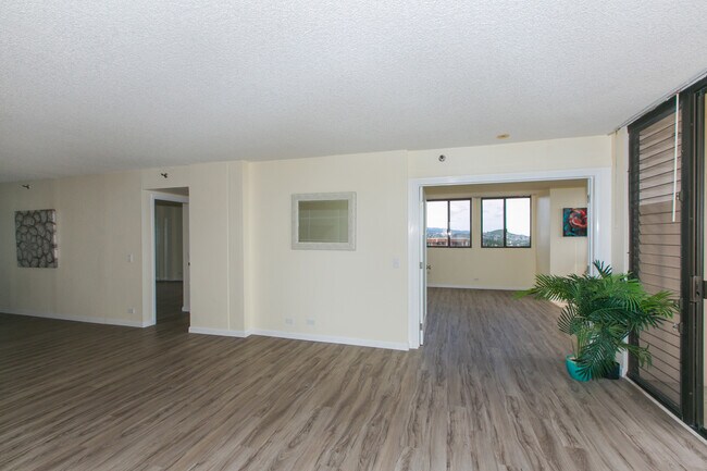 Building Photo - 98-351-351 Koauka Loop