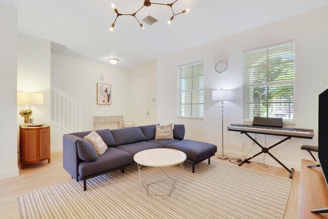 Building Photo - 151 Mulligan Pl