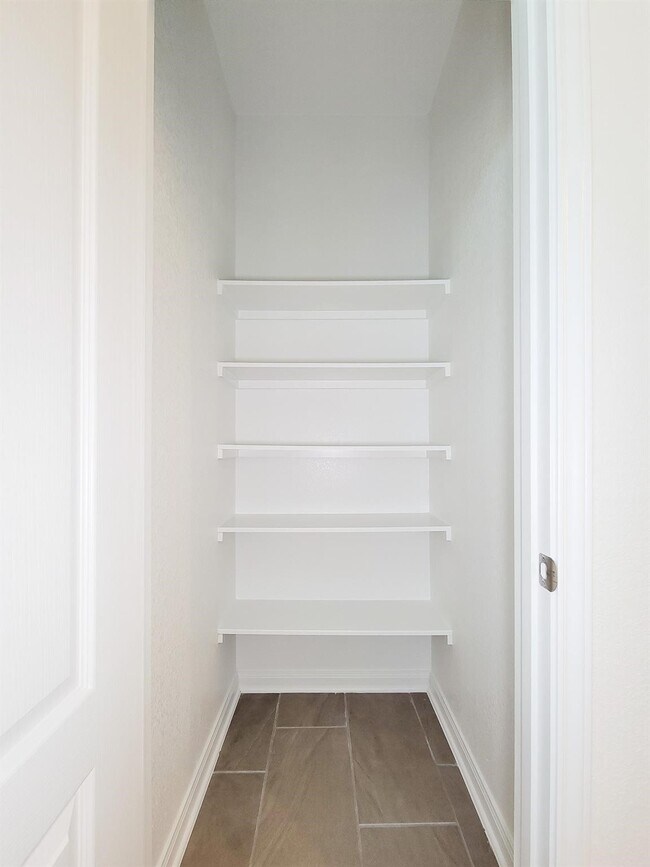 Building Photo - 2815 Lyra Ct