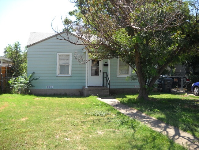 Building Photo - 3614 NE 19th Ave