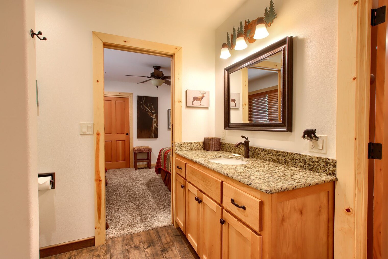 Building Photo - 8026 Larkspur Ln