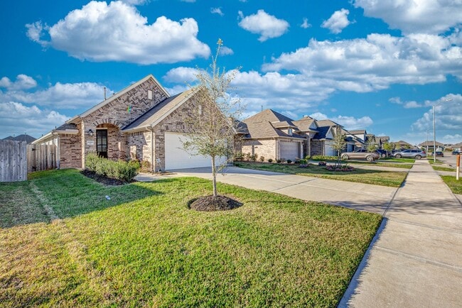 Building Photo - 8918 Oak Ivy Ln