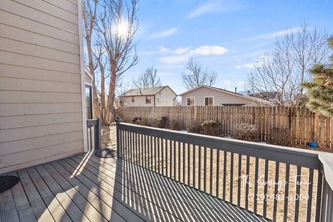 Building Photo - 2770 Richmond Dr