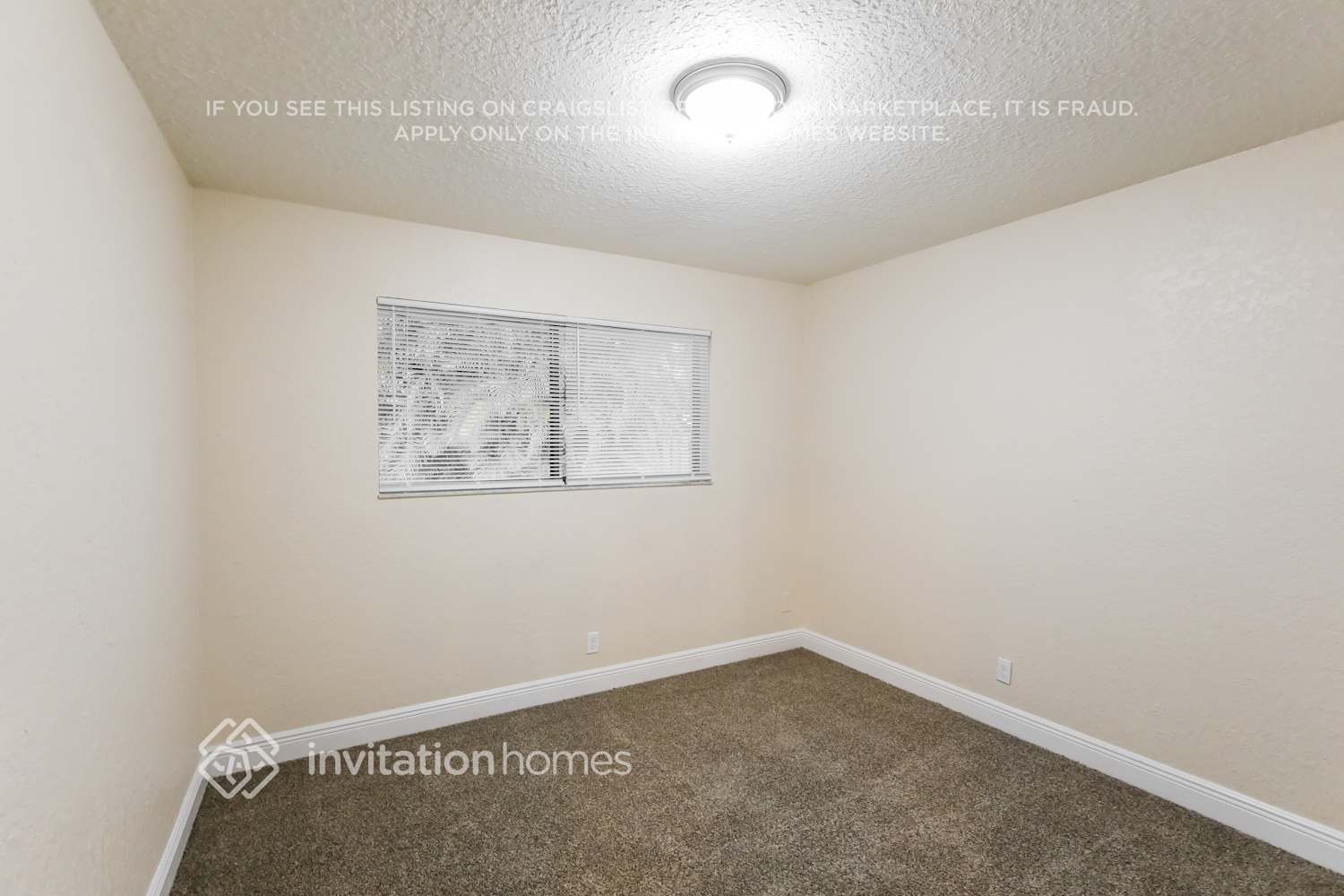 Building Photo - 7521 SW 6th St