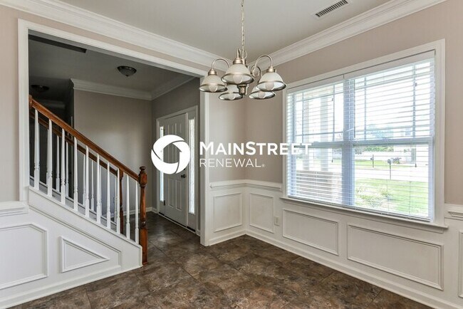 Building Photo - 4 Bedroom Pet-Friendly Home in Clayton, NC with Main Street Renewal