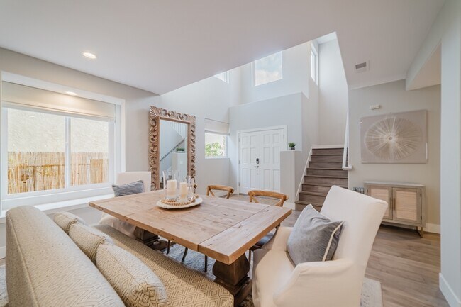 Building Photo - 7528 Navigator Cir