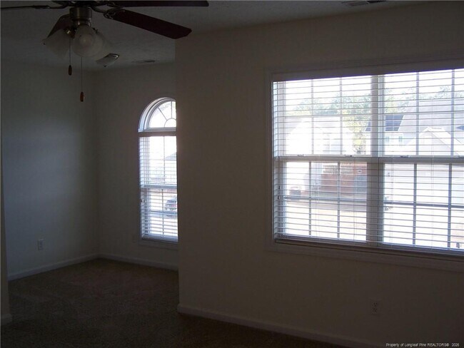 Building Photo - 1753 Cherrypoint Dr