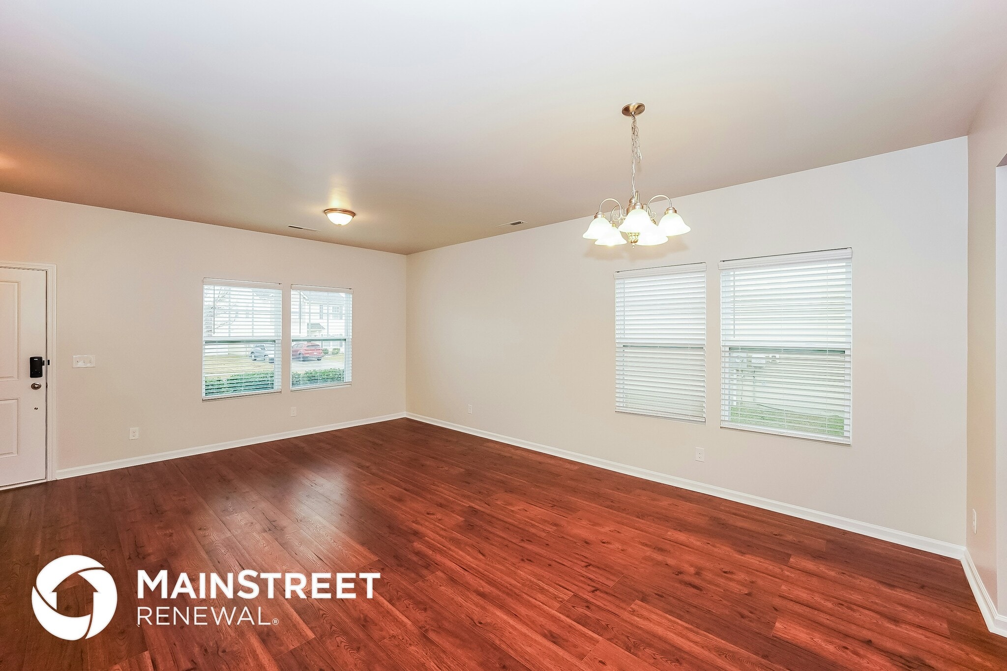 Building Photo - 12876 Mustang Dr