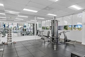 Building Photo - 5601 Collins Ave