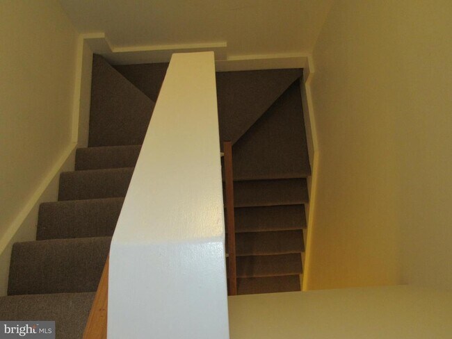 Building Photo - 3 N Christopher Columbus Blvd