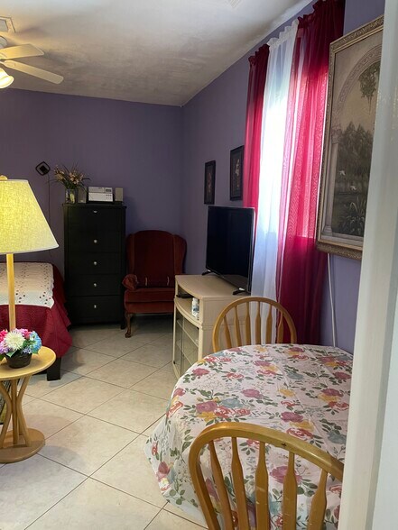 Building Photo - 20300 SW 116th Ave