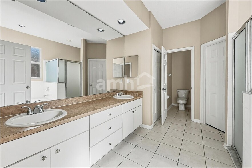 Building Photo - 12719 Bramfield Dr
