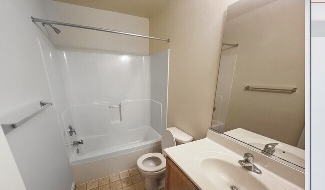 Building Photo - 1724 Market St